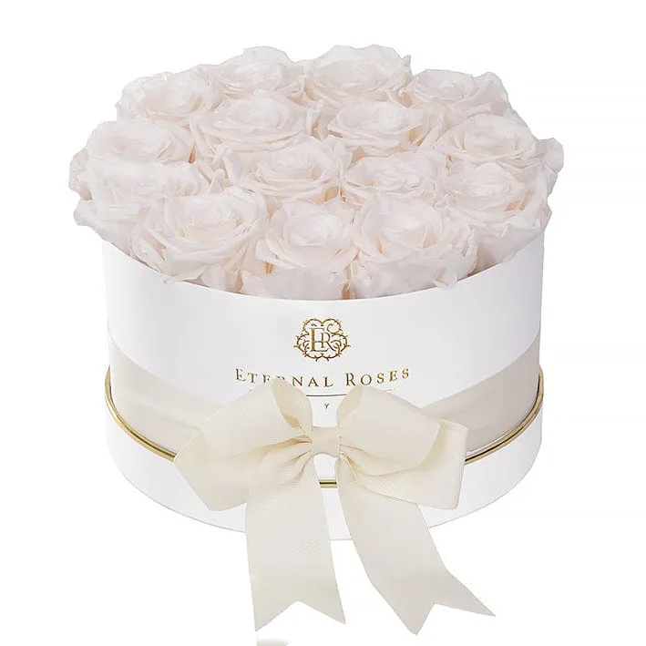 Luxury Roses Empire Gift Box - Small - Image 22
