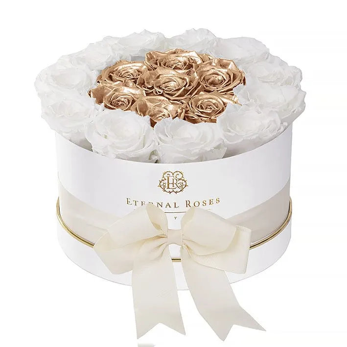 Luxury Roses Empire Gift Box - Small - Image 24